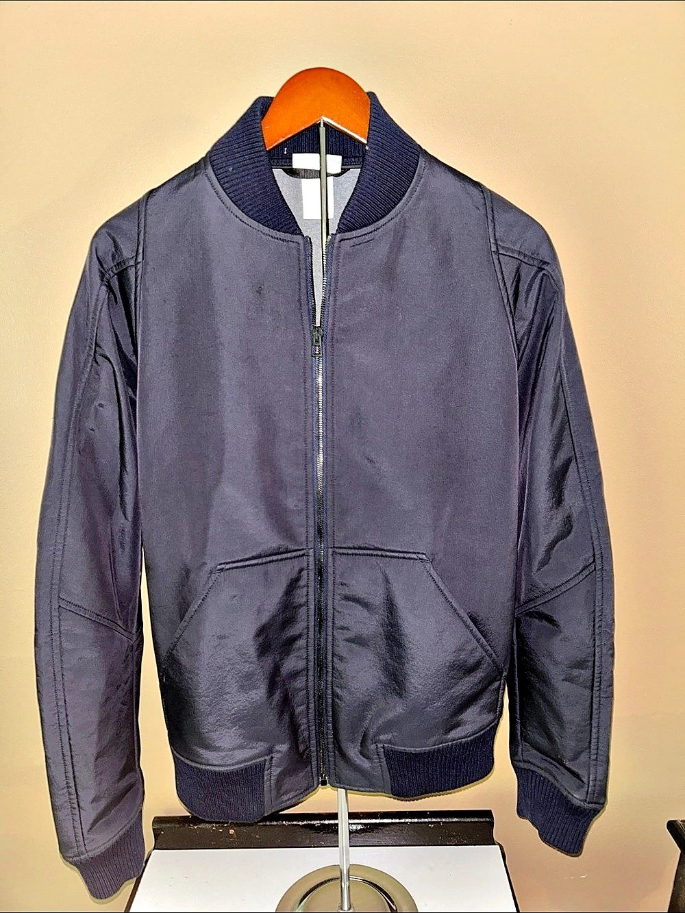 Nike Men's Bomber Jacket in Blue Size Medium Like New